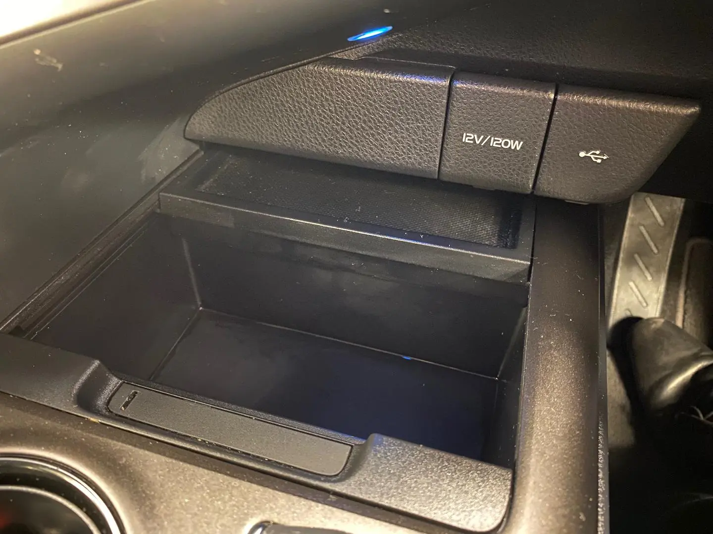 2023 Toyota Camry Gallery Image 28