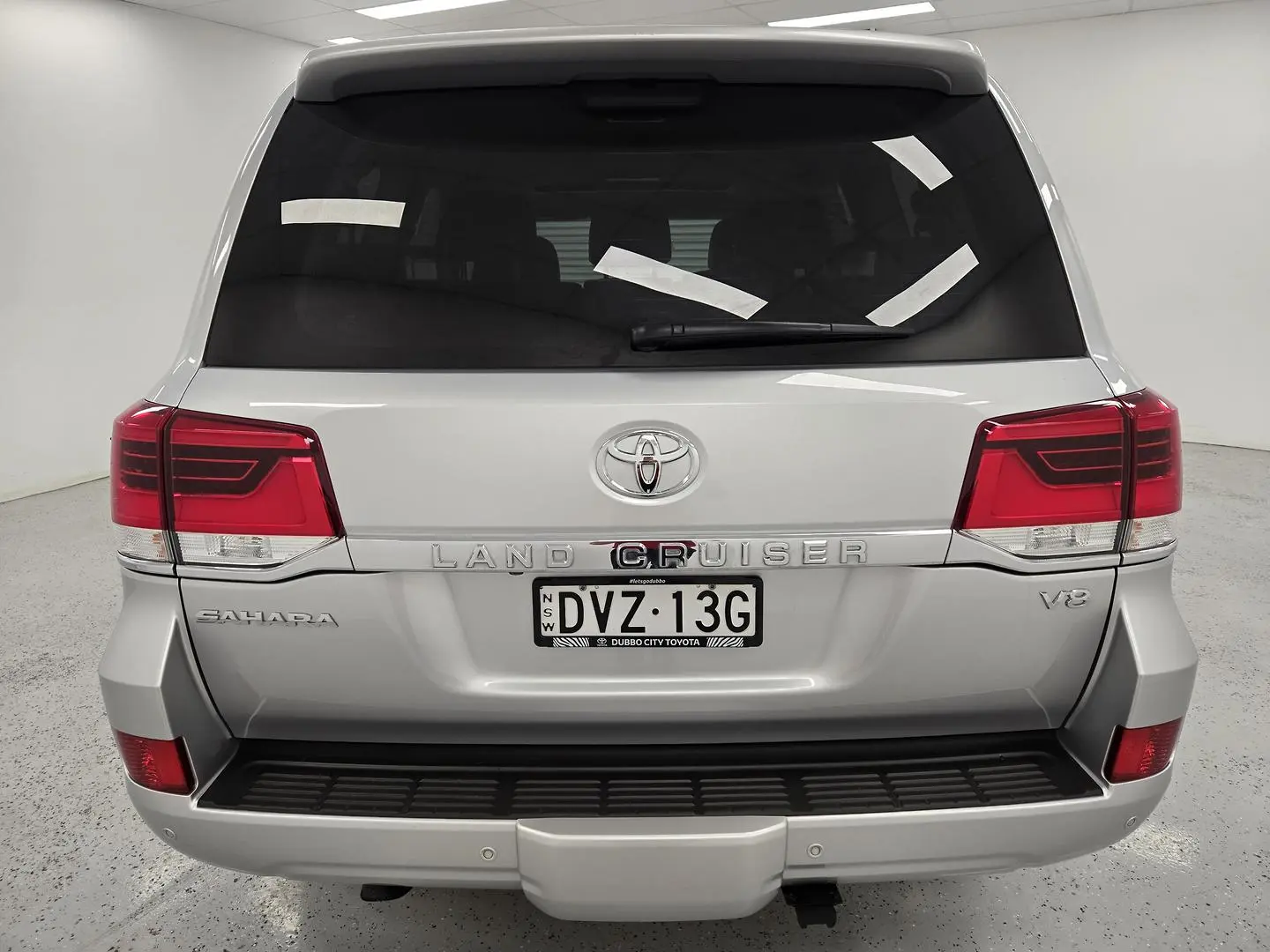 2018 Toyota Landcruiser Gallery Image 4