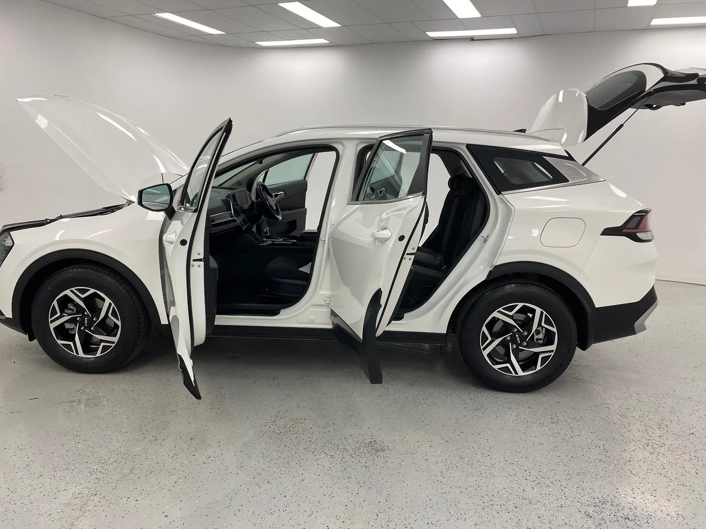 2022 Kia Sportage Gallery Image 14