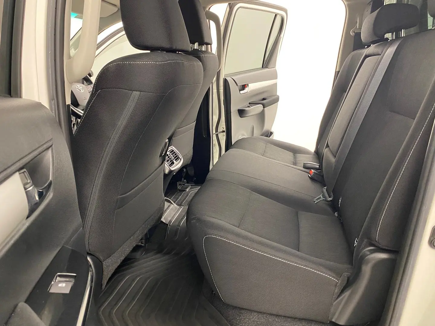 2020 Toyota Hilux Gallery Image 20