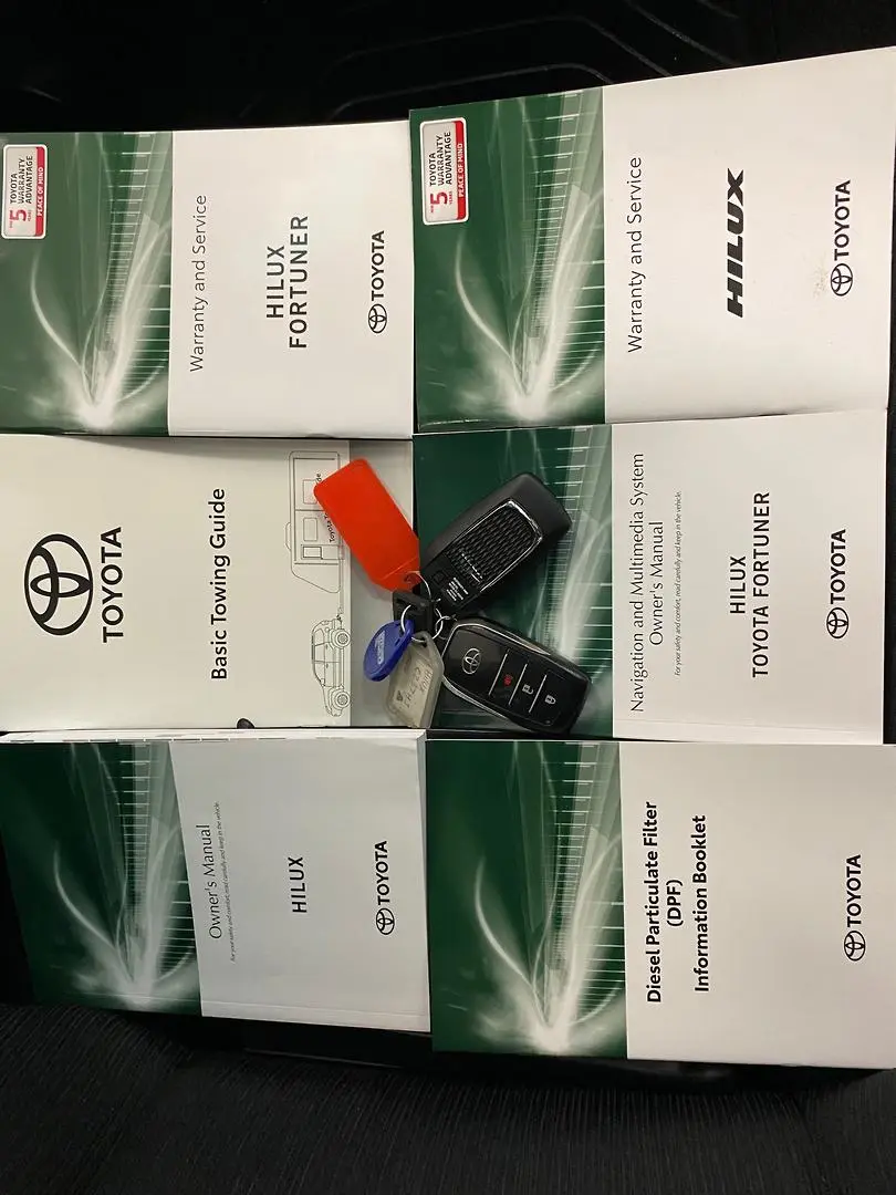 2020 Toyota Hilux Gallery Image 32