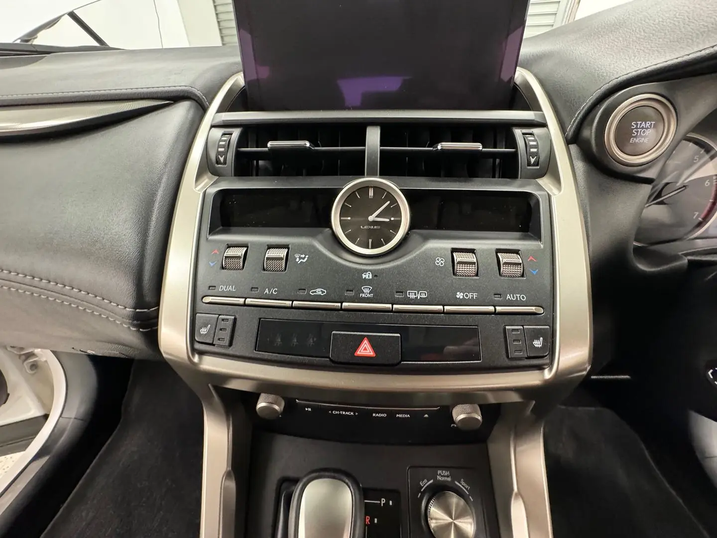 2021 Lexus NX Gallery Image 22