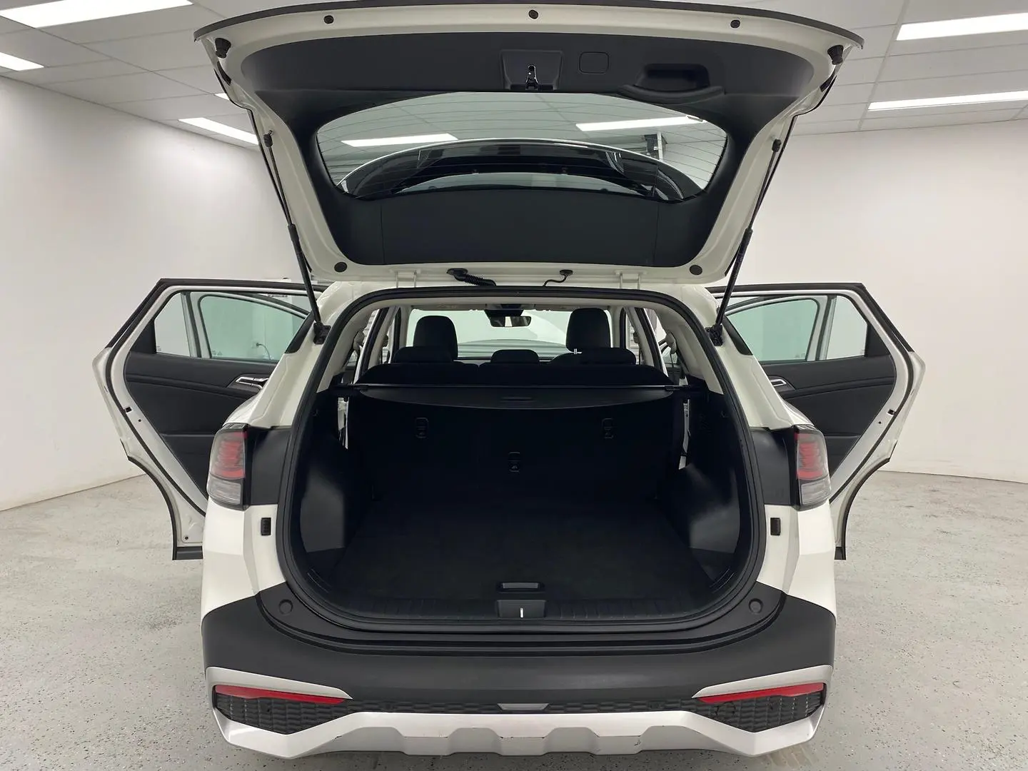 2022 Kia Sportage Gallery Image 12