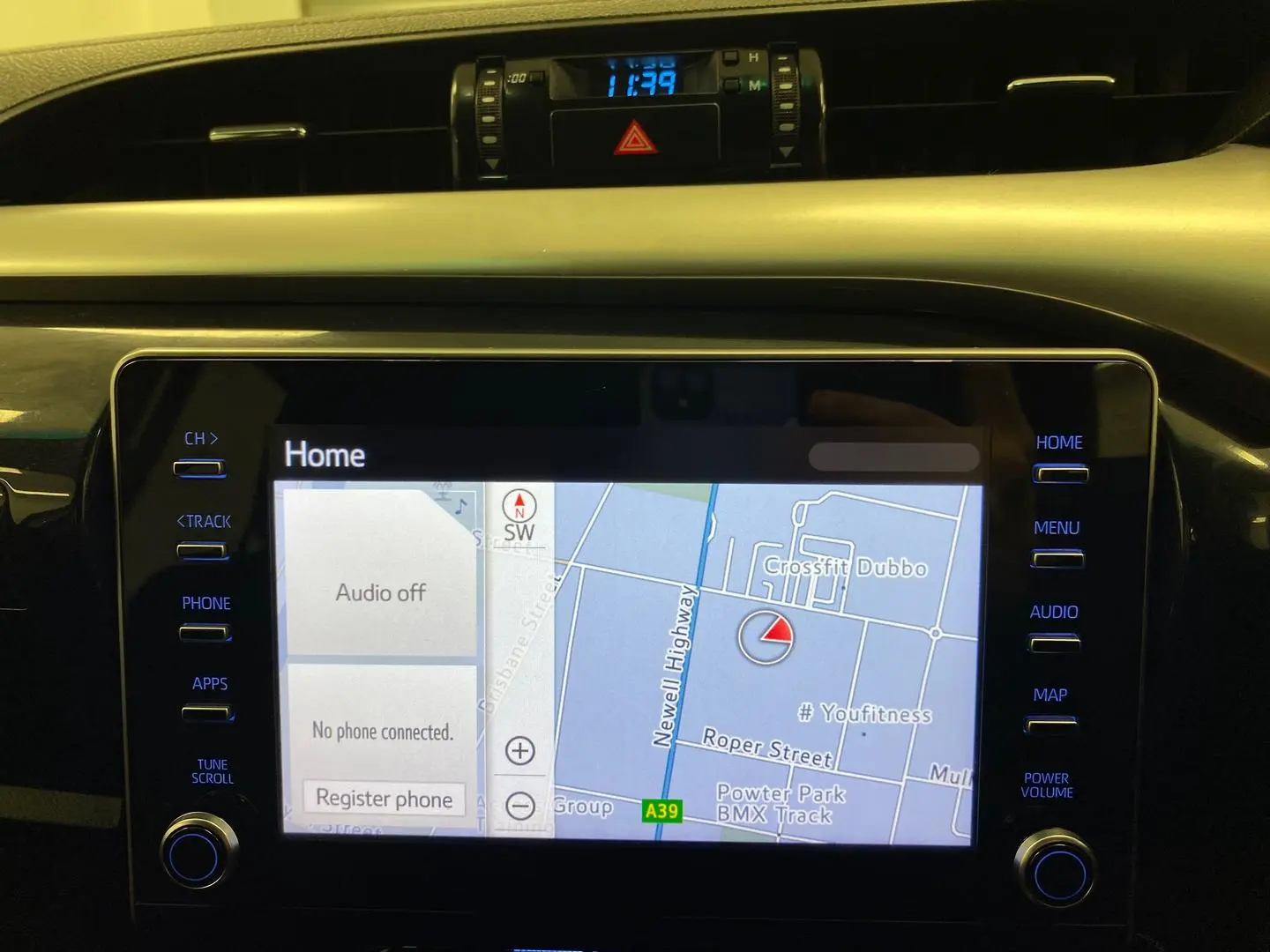 2020 Toyota Hilux Gallery Image 27