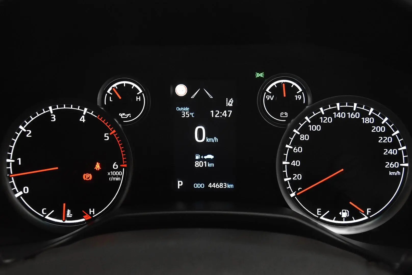 2023 Toyota Landcruiser Gallery Image 9