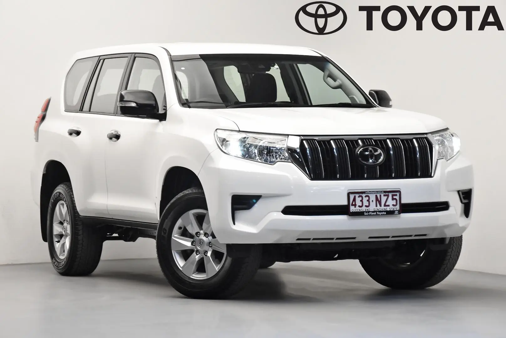 2023 Toyota Landcruiser Prado Gallery Image 1