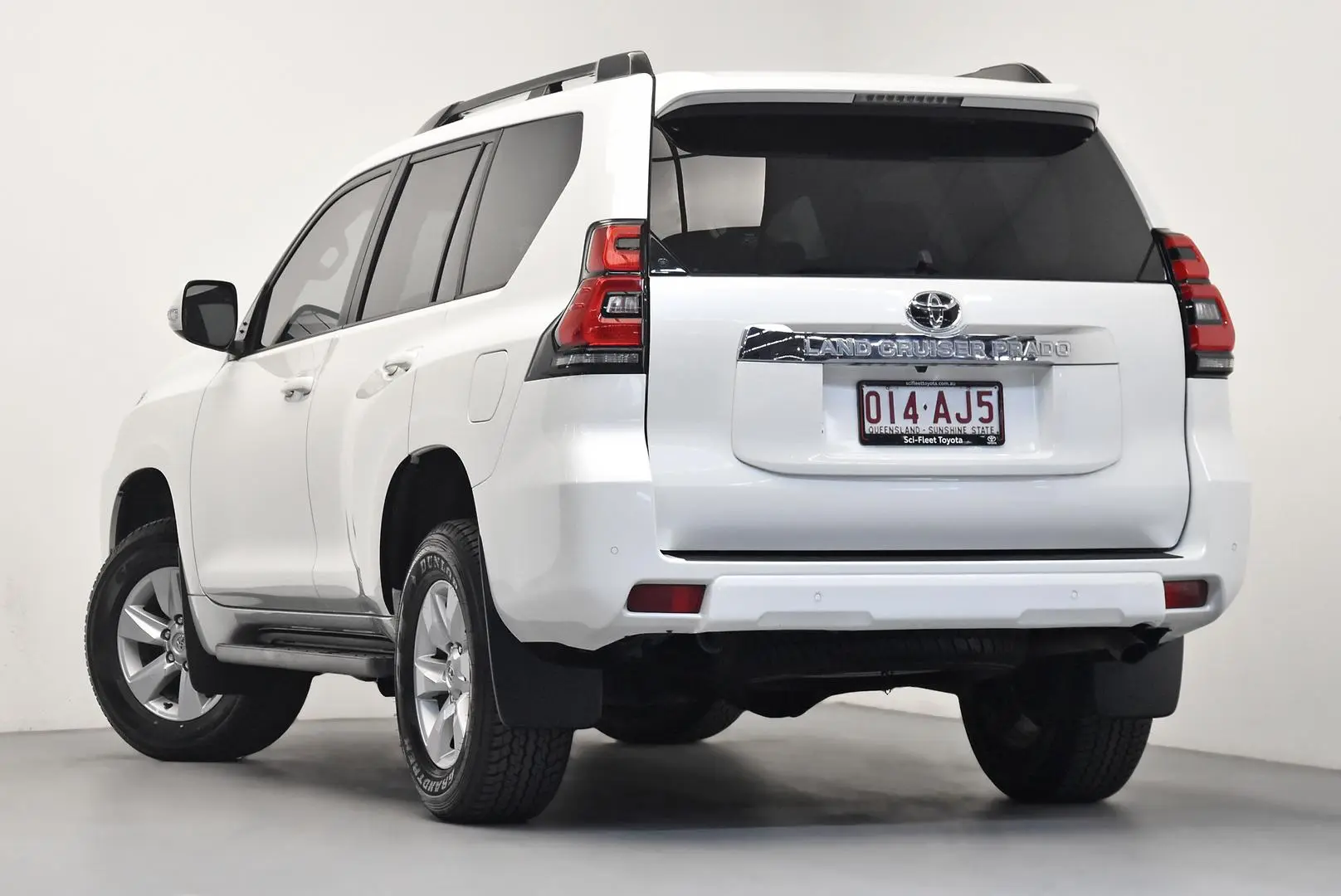 2020 Toyota Landcruiser Prado Gallery Image 5