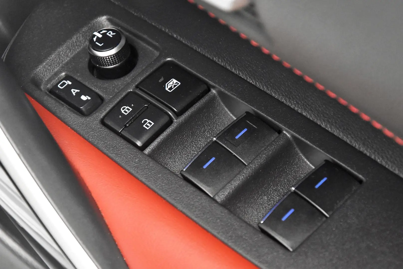 2019 Toyota Corolla Gallery Image 10