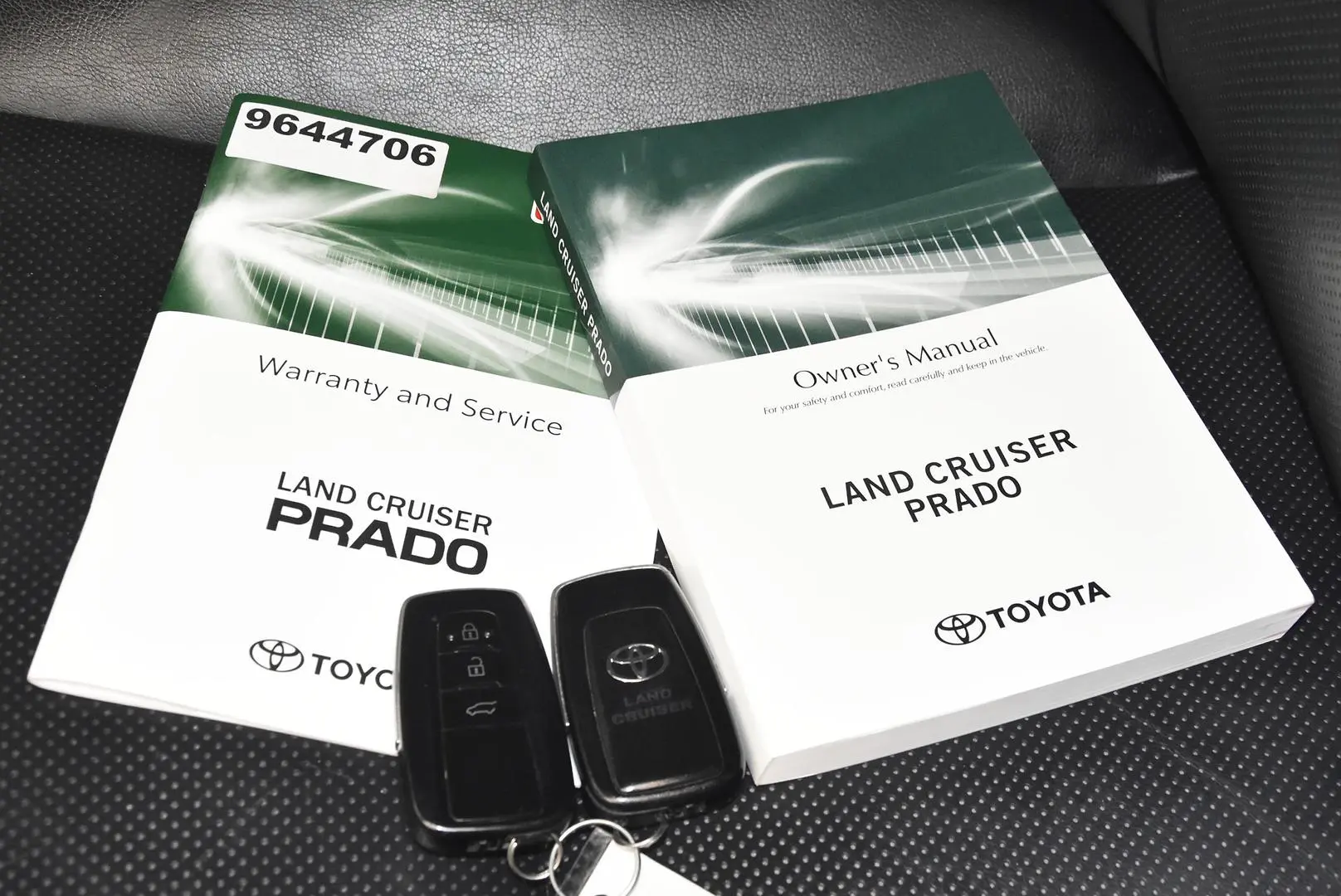 2020 Toyota Landcruiser Prado Gallery Image 18