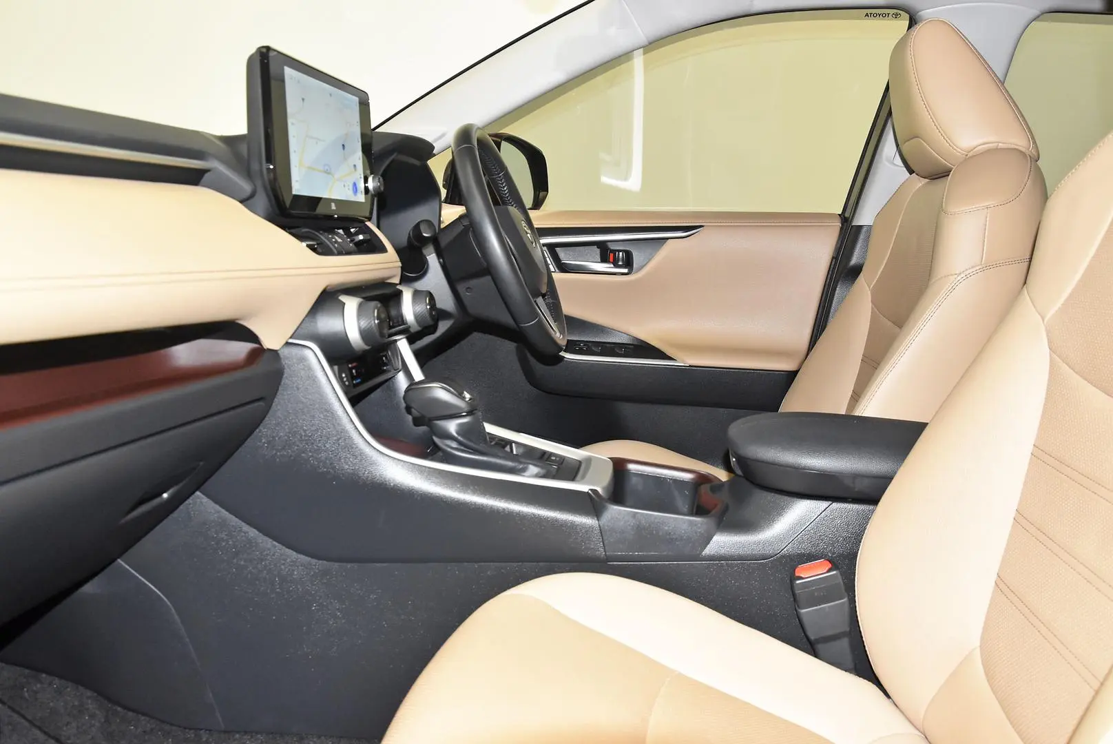 2023 Toyota RAV4 Gallery Image 19