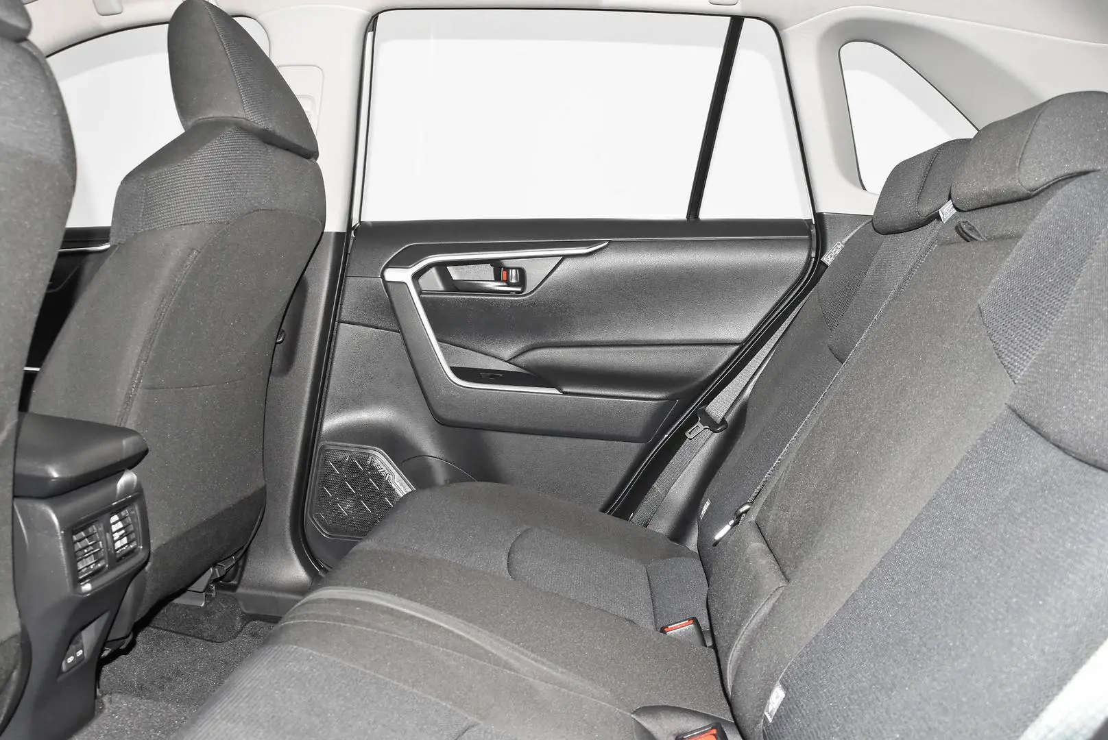 2024 Toyota RAV4 Gallery Image 19