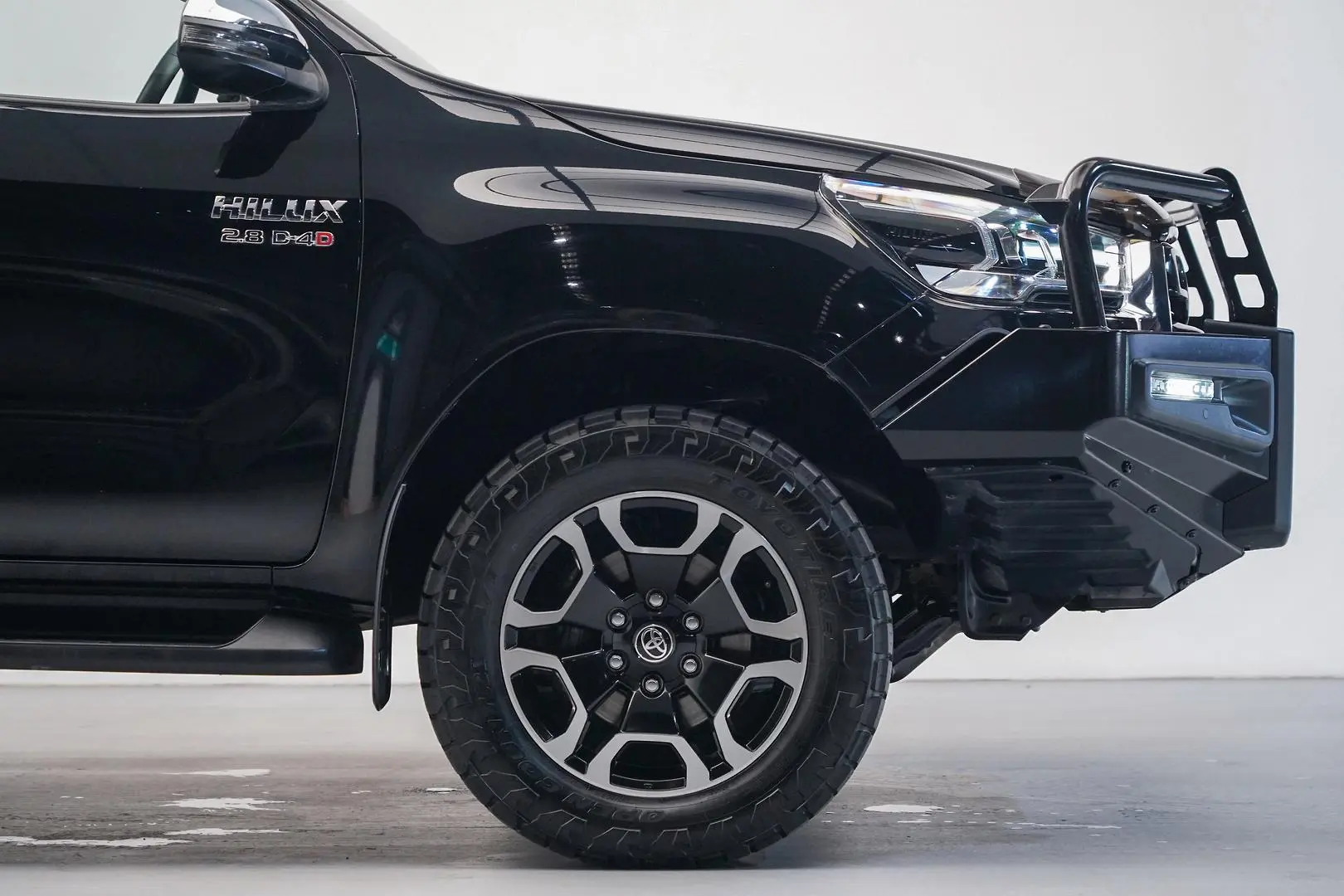 2021 Toyota Hilux Gallery Image 7
