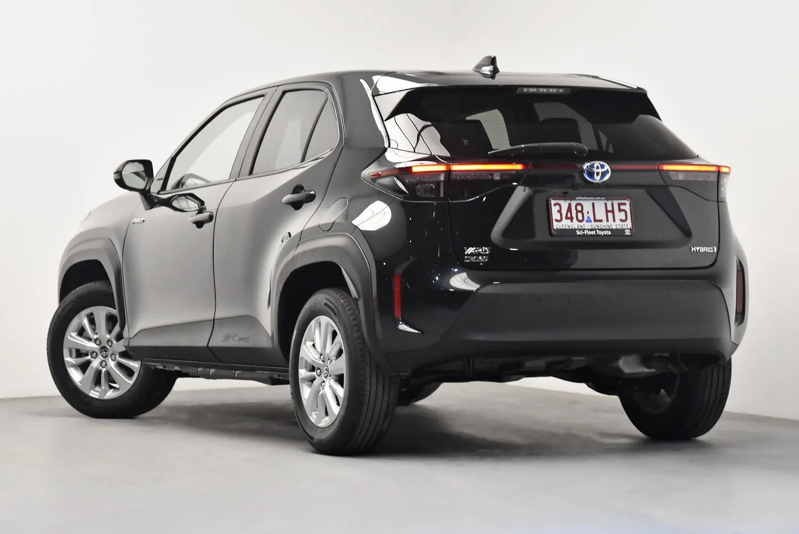 2022 Toyota Yaris Cross Gallery Image 5