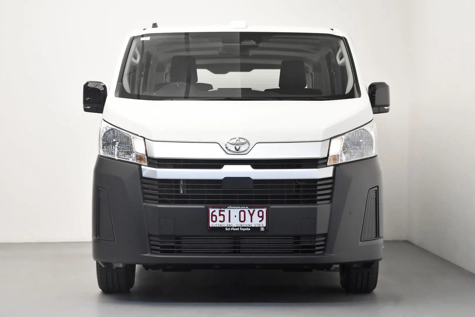 2025 Toyota Hiace Gallery Image 2