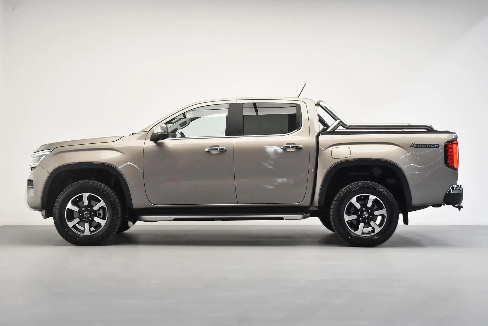 2023 Volkswagen Amarok Gallery Image 4