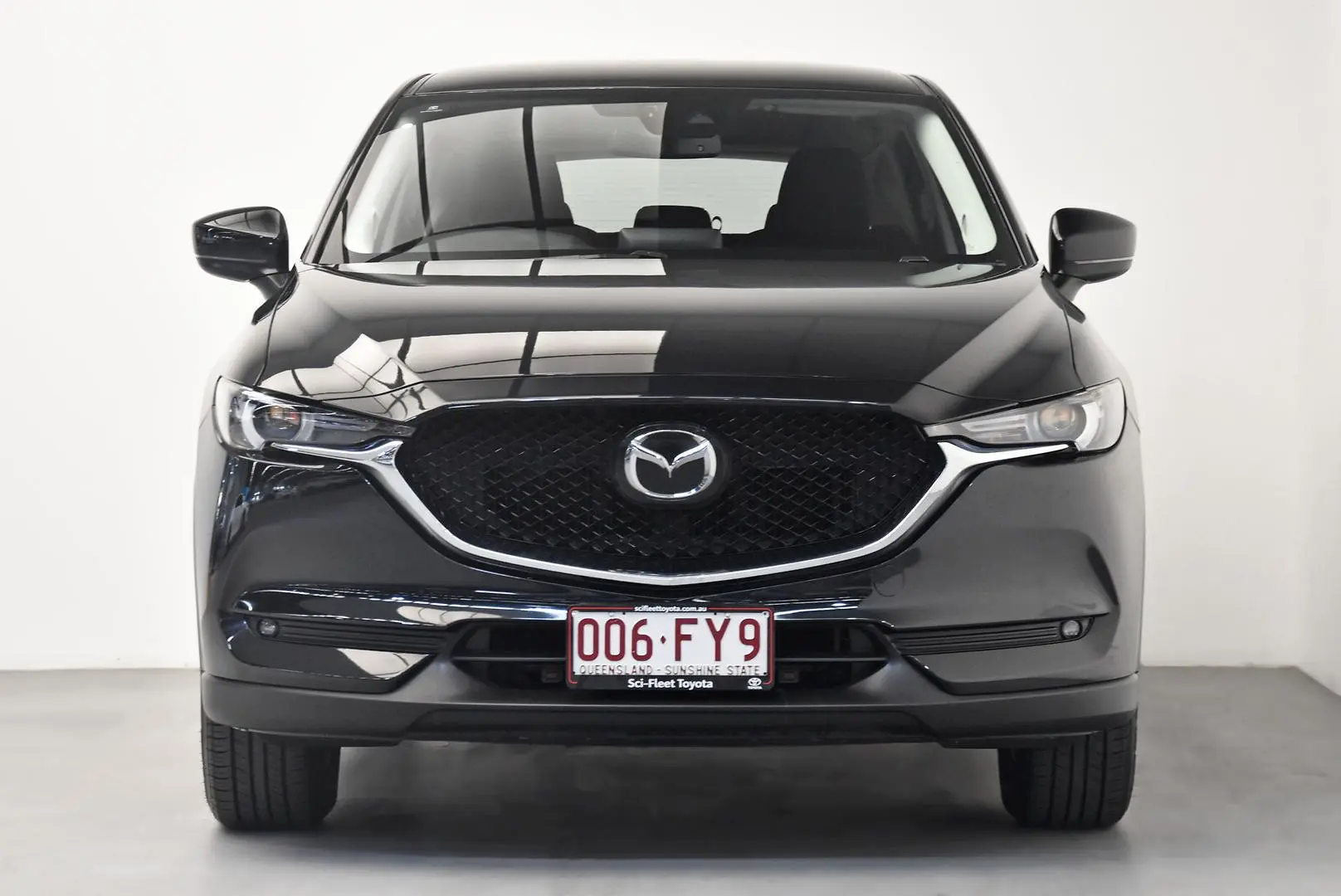 2021 Mazda CX-5 Gallery Image 2