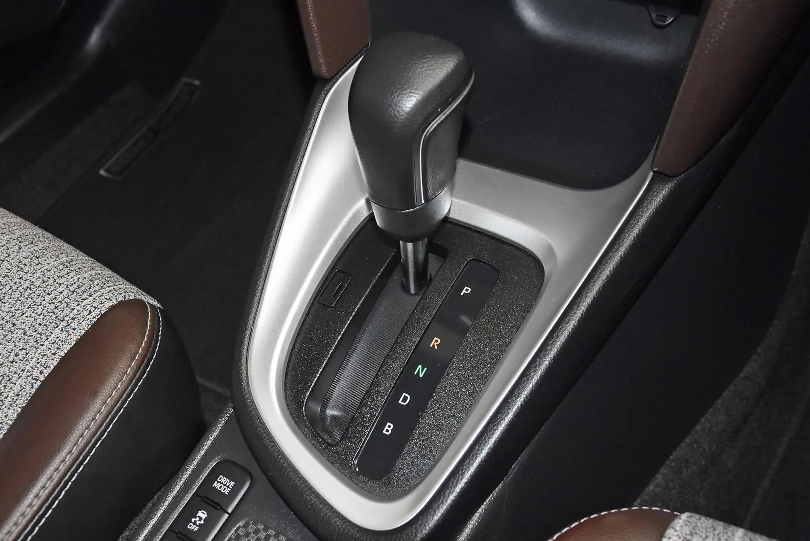 2021 Toyota Yaris Cross Gallery Image 14