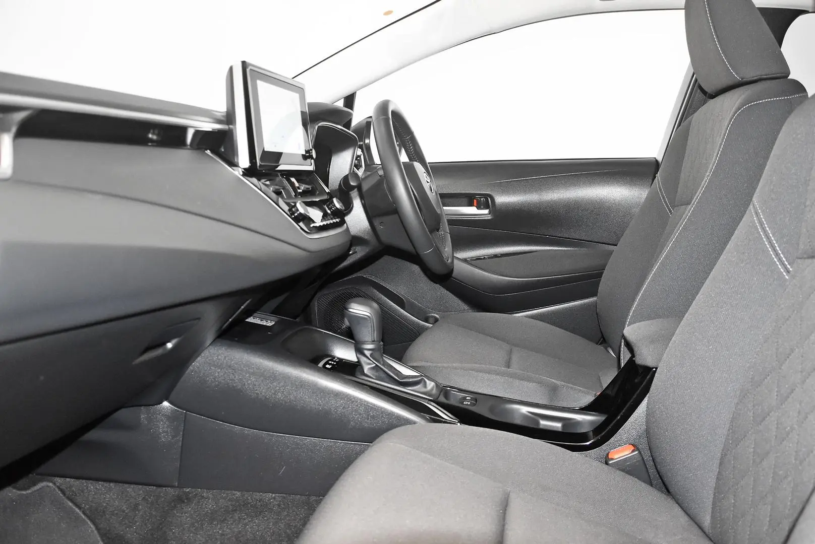 2023 Toyota Corolla Gallery Image 18