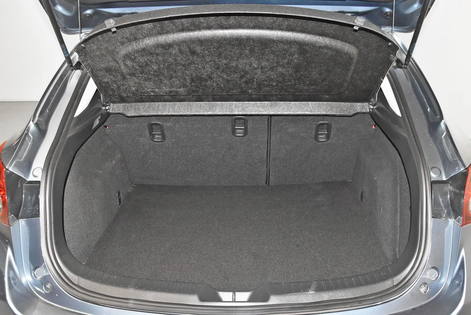 2015 Mazda 3 Gallery Image 21