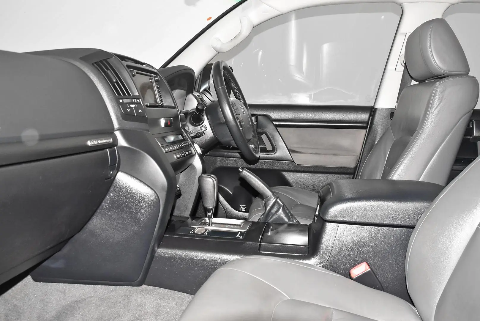 2010 Toyota Landcruiser Gallery Image 14