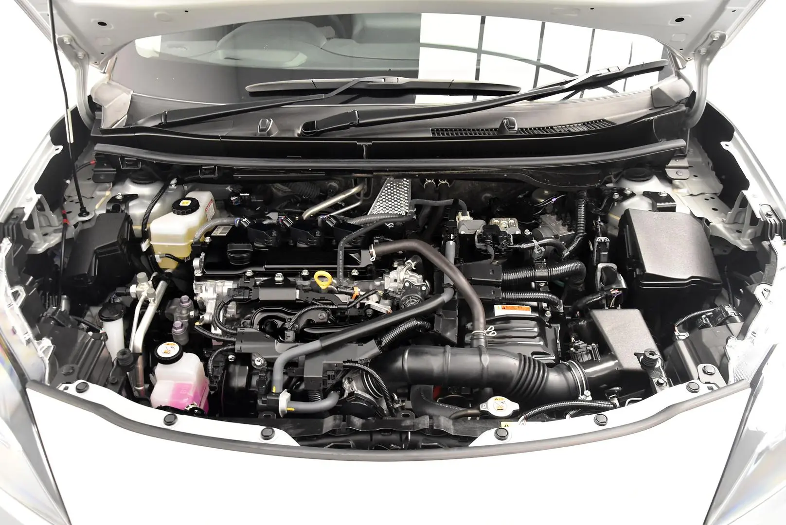 2021 Toyota Yaris Cross Gallery Image 23