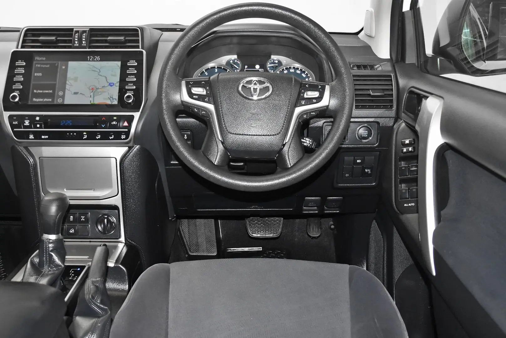 2023 Toyota Landcruiser Prado Gallery Image 13