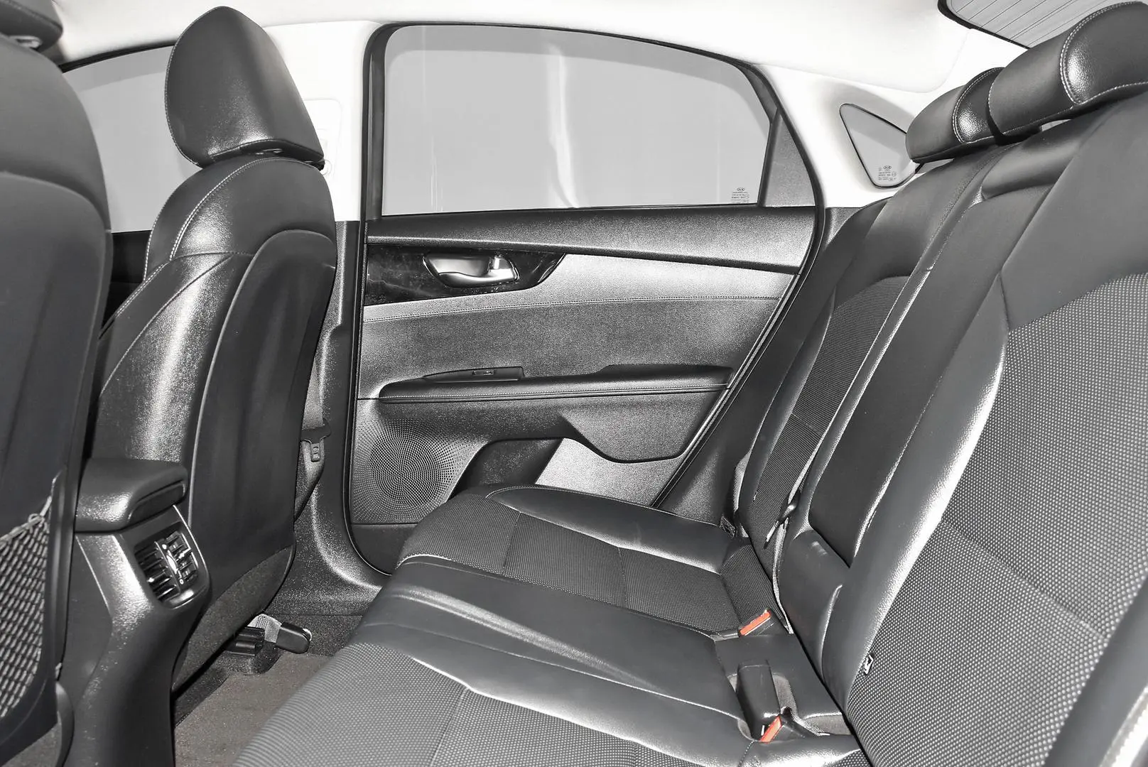 2018 Kia Cerato Gallery Image 19