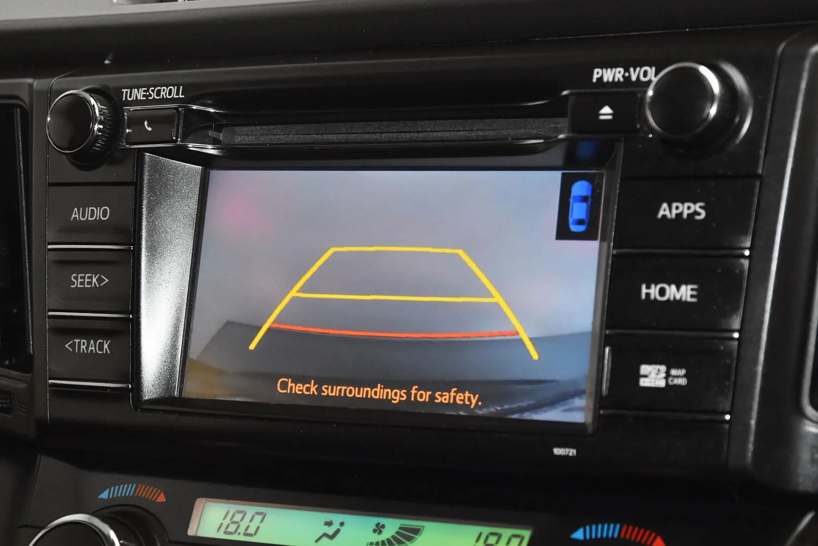 2018 Toyota RAV4 Gallery Image 12