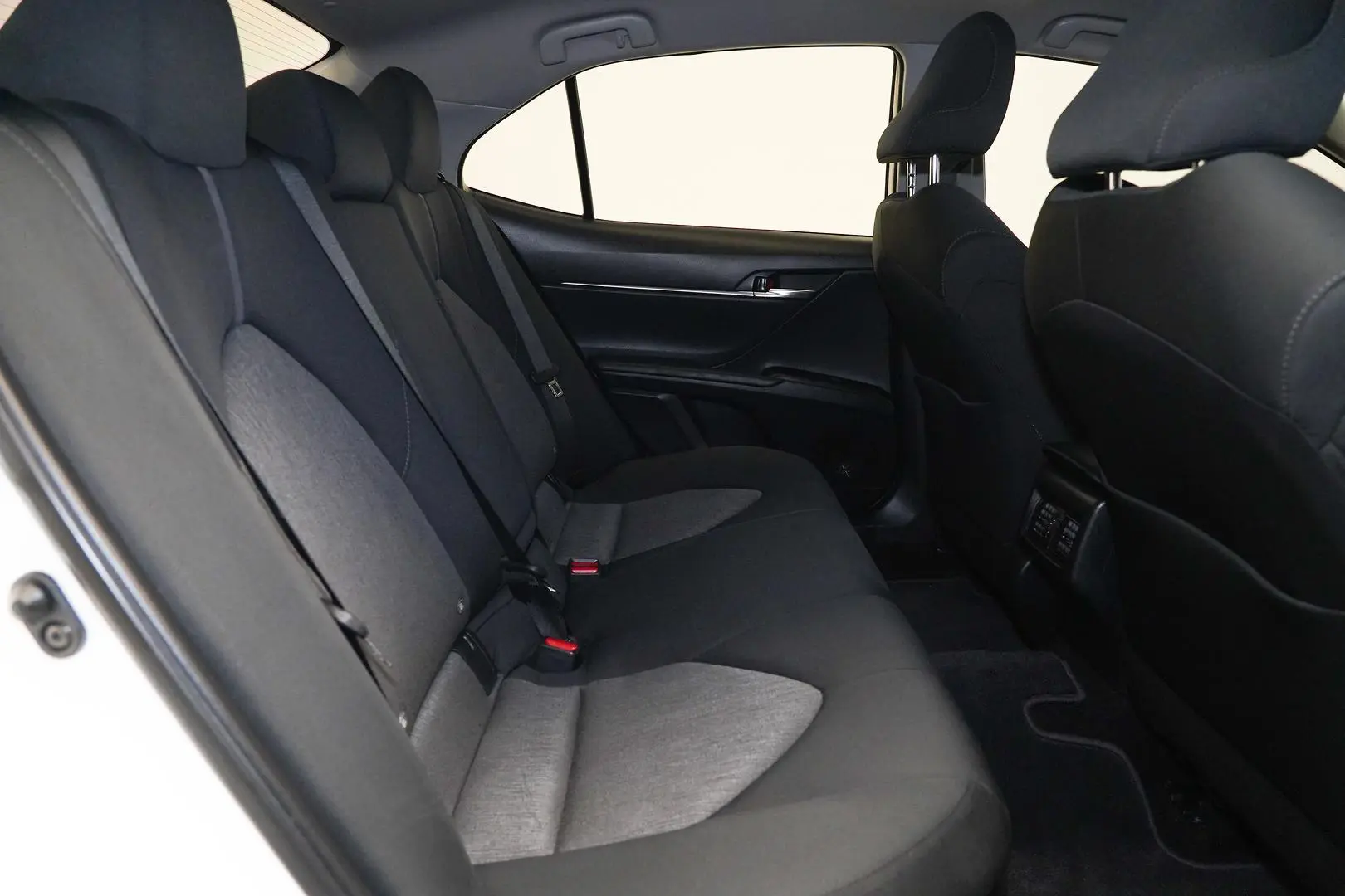 2022 Toyota Camry Gallery Image 22