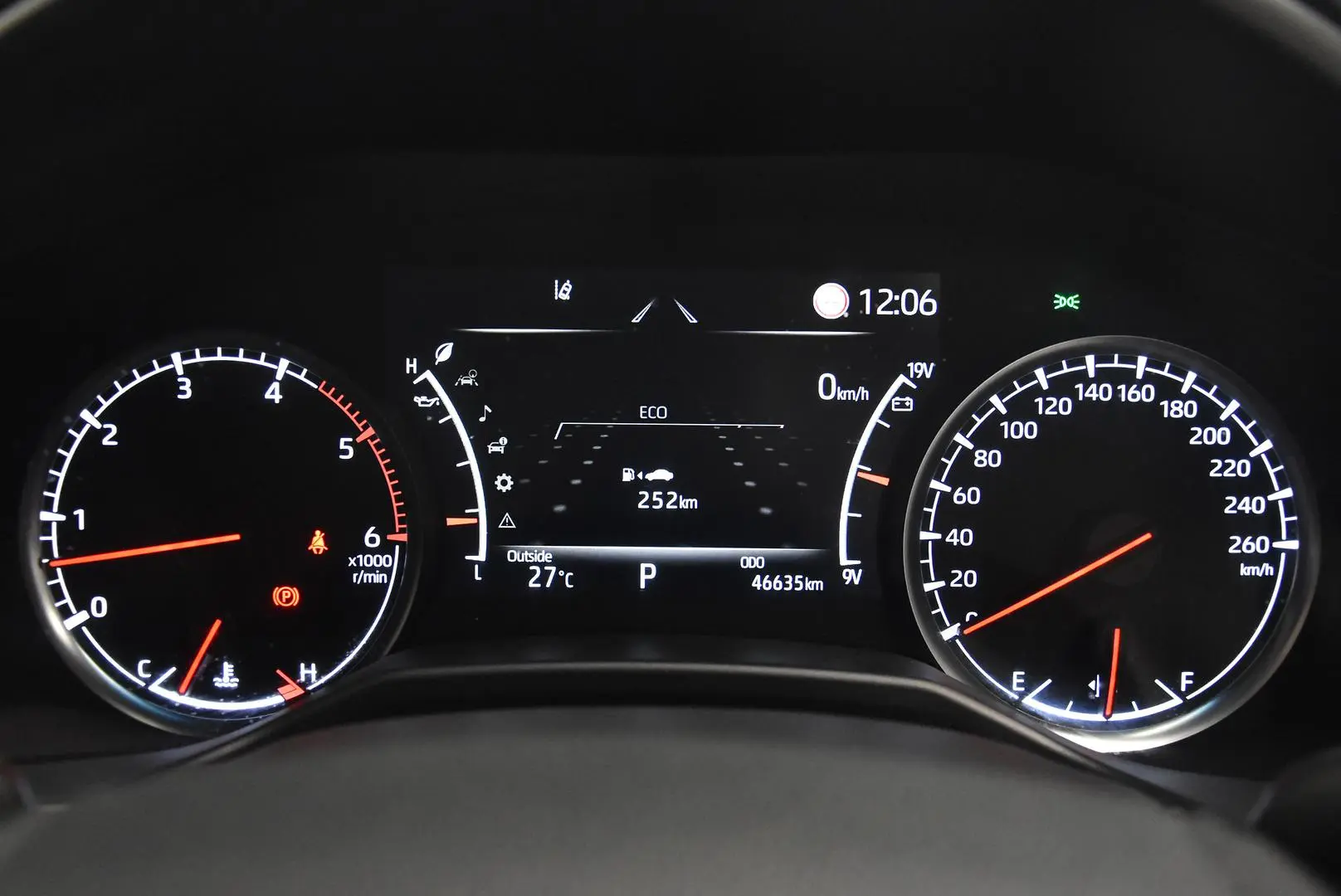 2023 Toyota Landcruiser Gallery Image 10