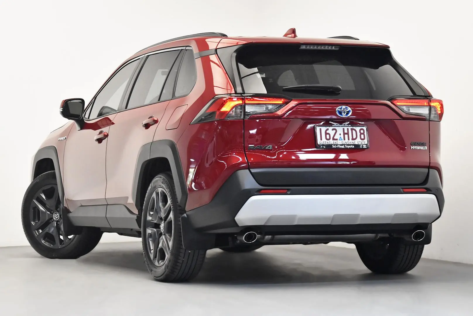 2023 Toyota RAV4 Gallery Image 5