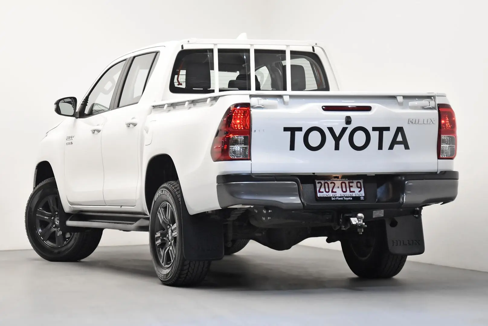 2023 Toyota Hilux Gallery Image 5