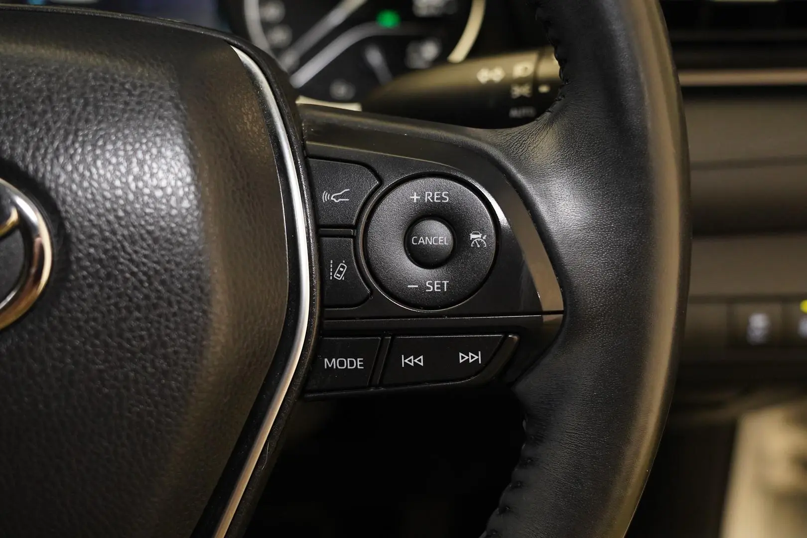 2022 Toyota Camry Gallery Image 17