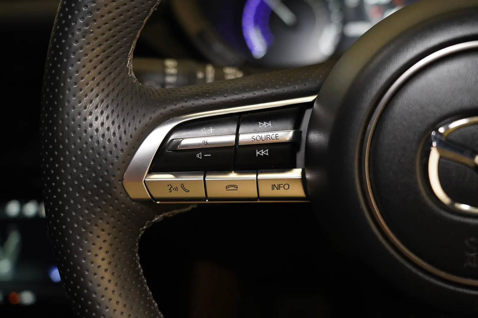 2021 Mazda MX-30 Gallery Image 5