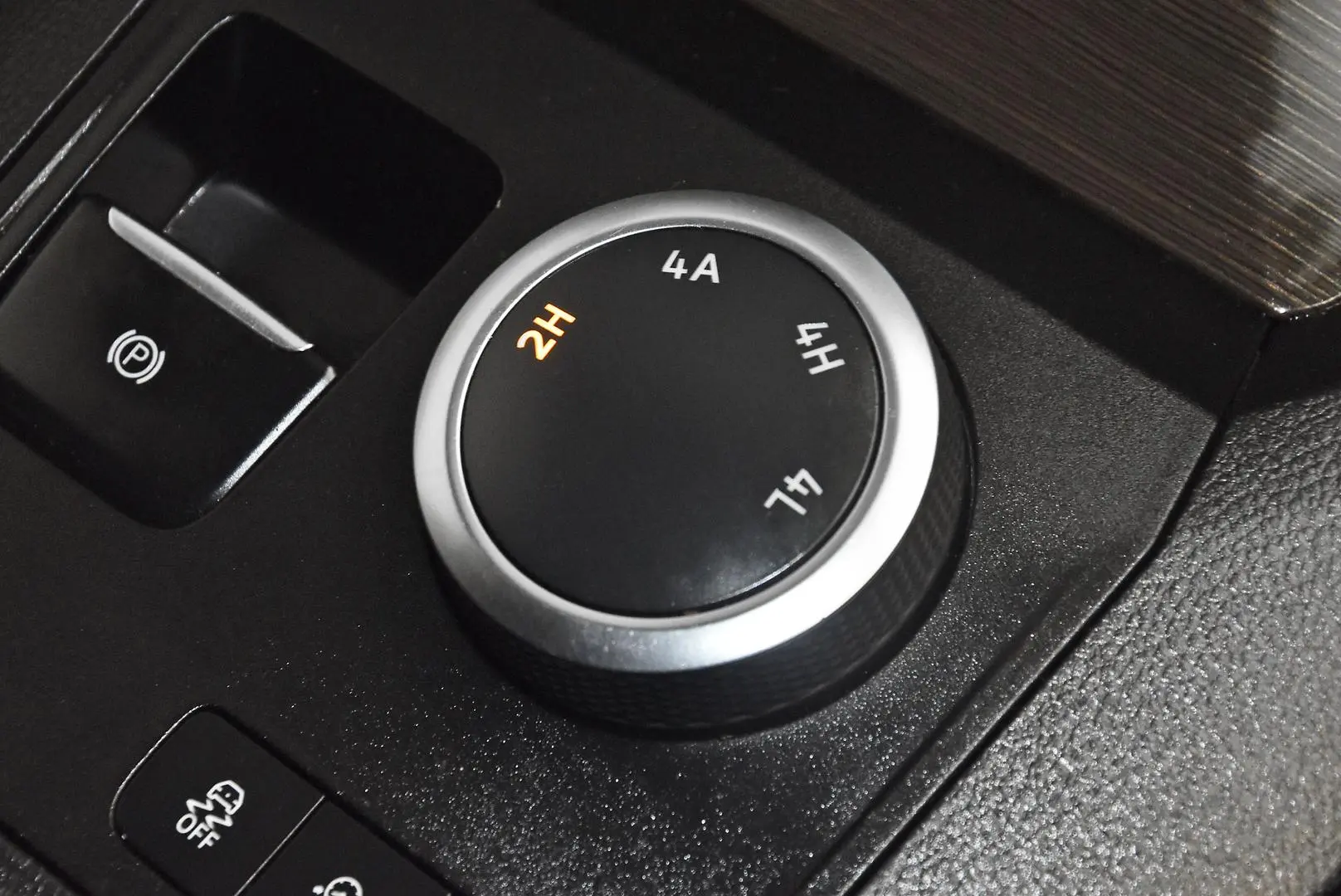 2023 Volkswagen Amarok Gallery Image 13