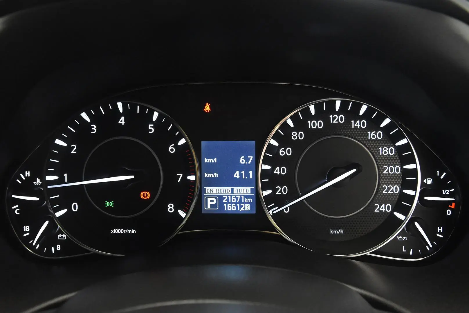 2024 Nissan Patrol Gallery Image 9