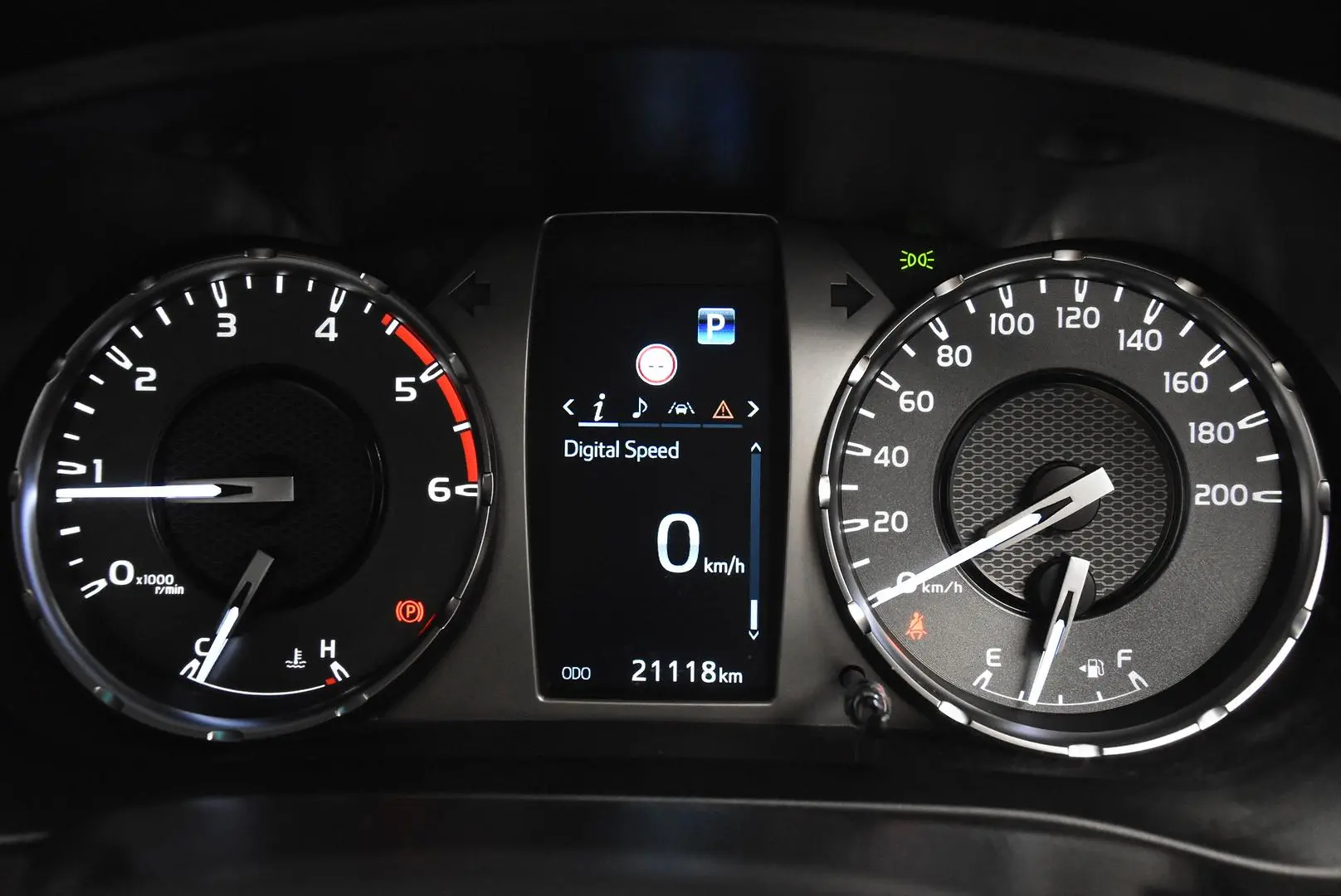 2024 Toyota Hilux Gallery Image 10