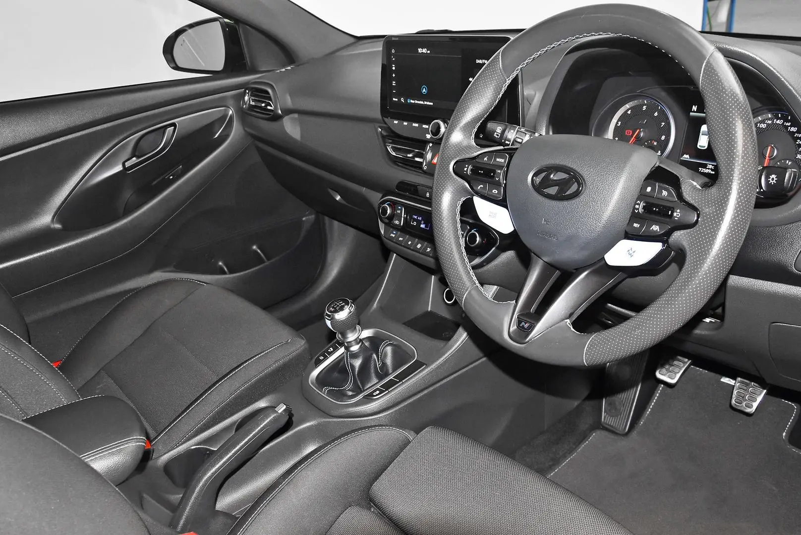 2021 Hyundai i30 Gallery Image 8