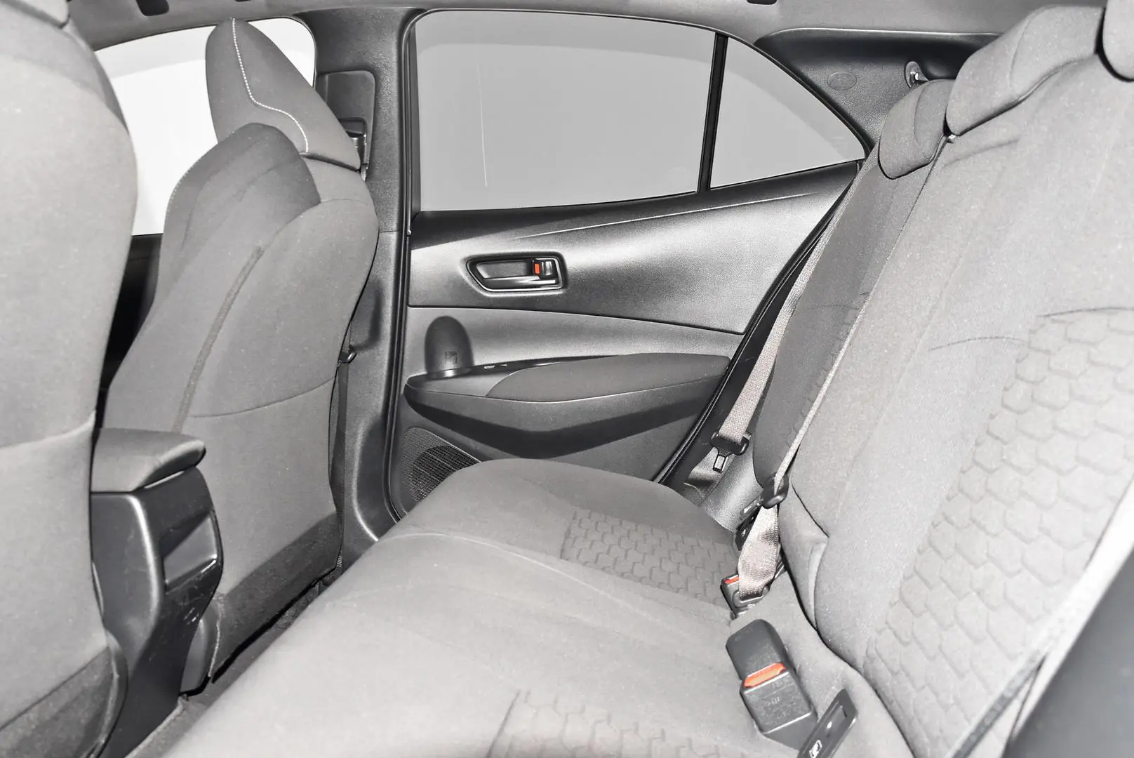 2018 Toyota Corolla Gallery Image 19