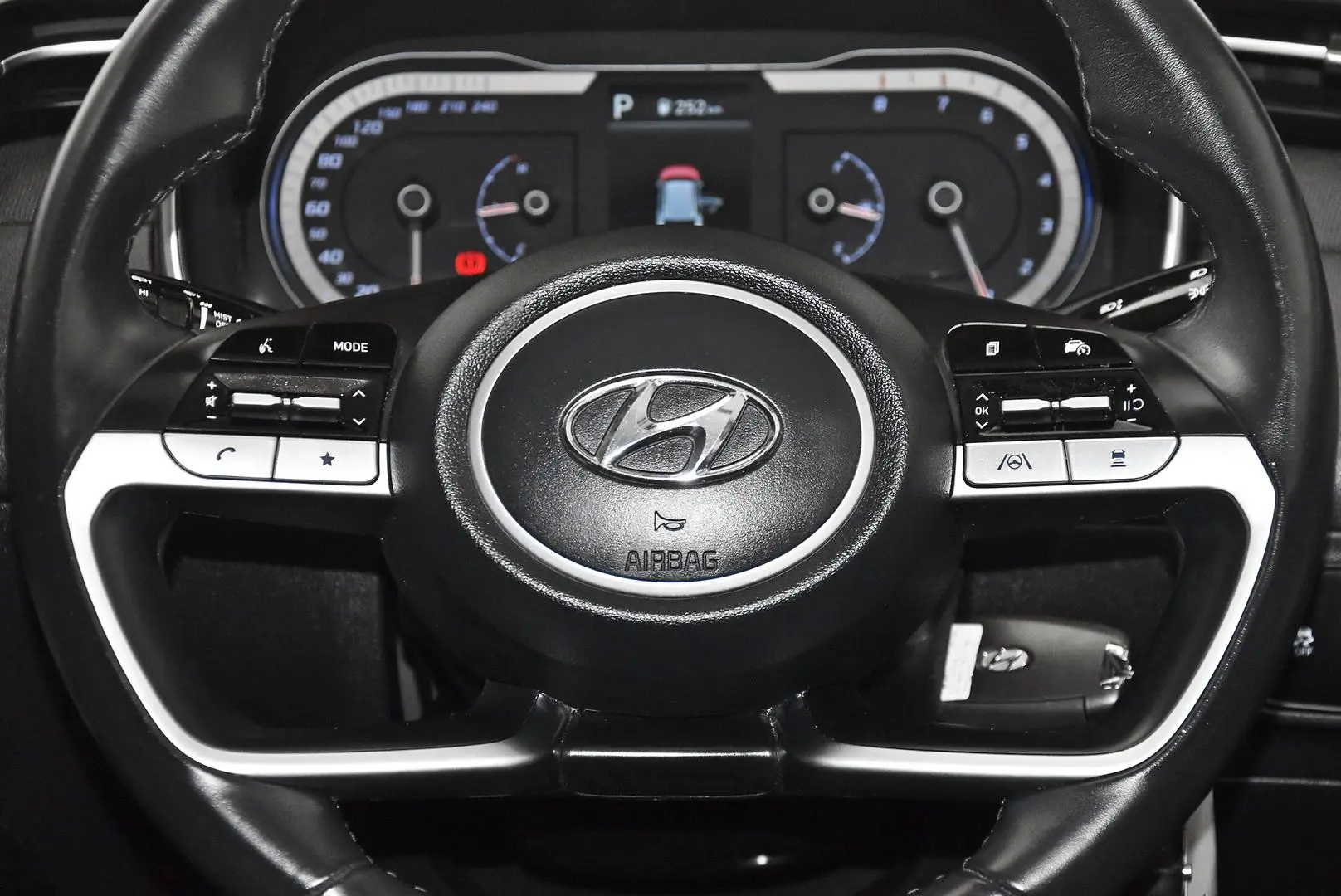 2022 Hyundai Tucson Gallery Image 15