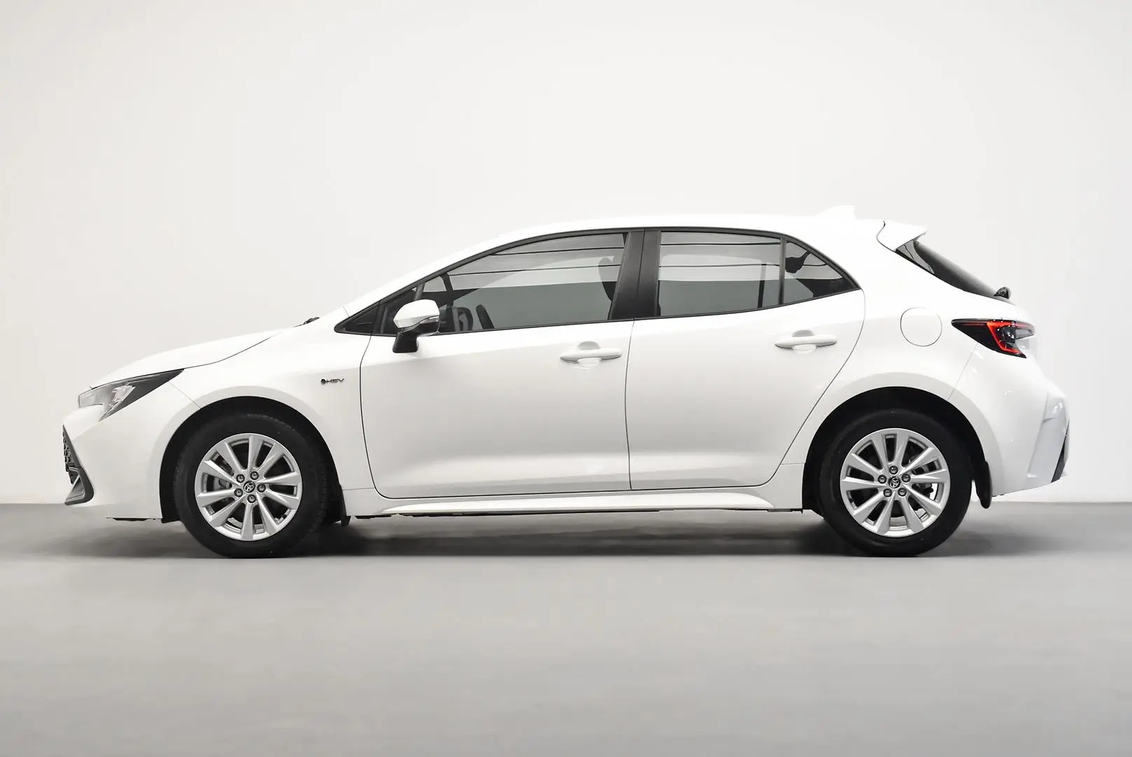 2024 Toyota Corolla Gallery Image 4