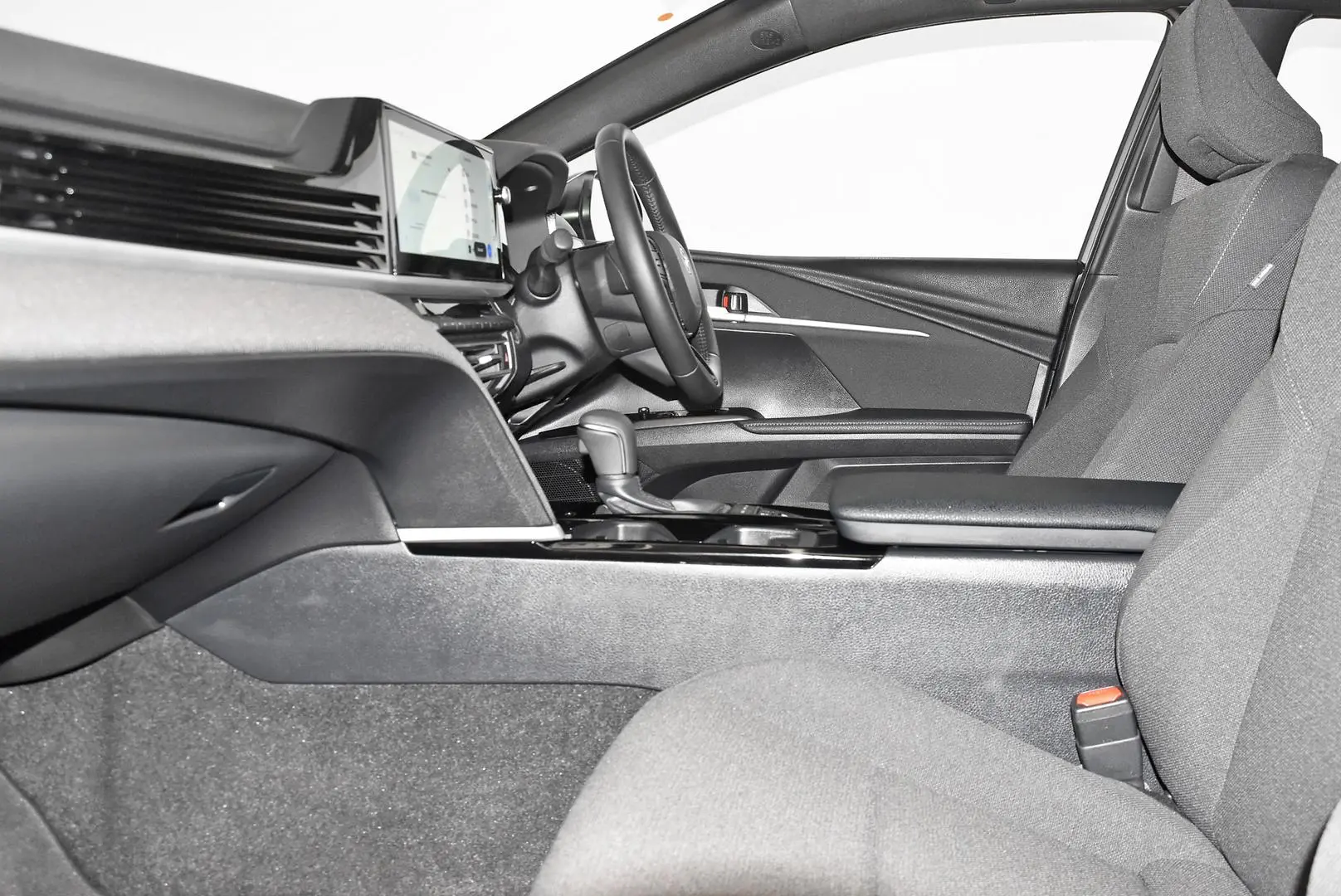 2024 Toyota Camry Gallery Image 17