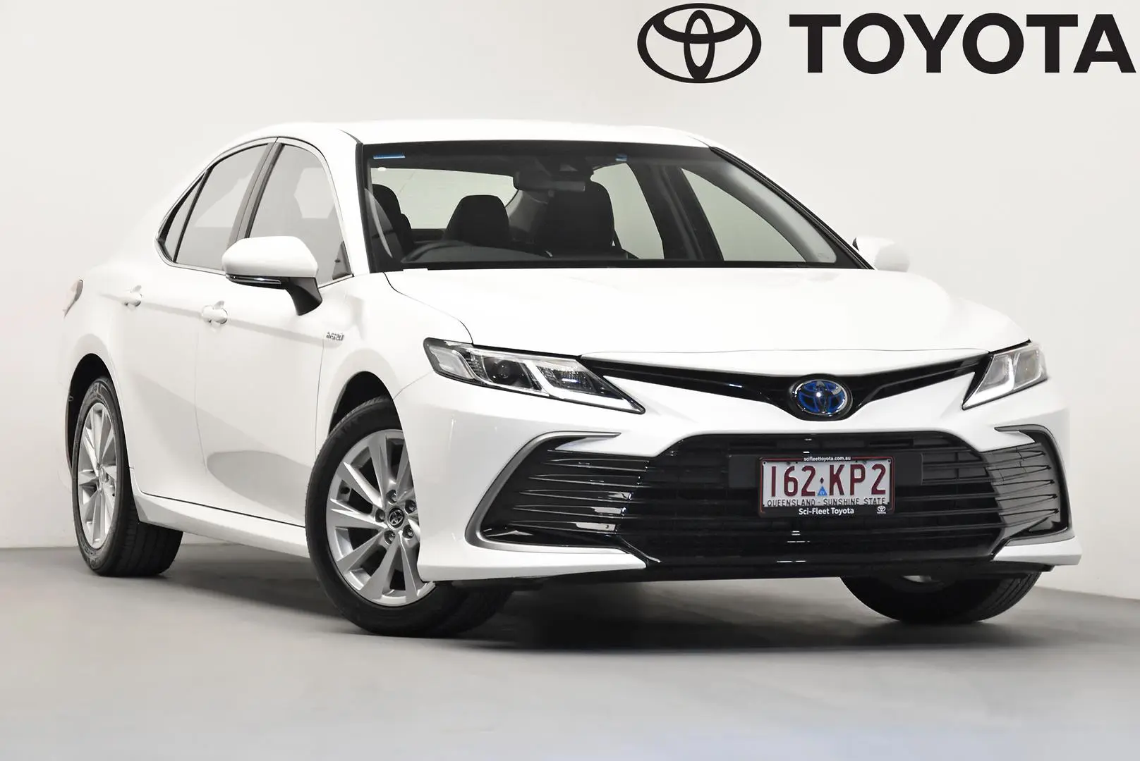2024 Toyota Camry Gallery Image 1