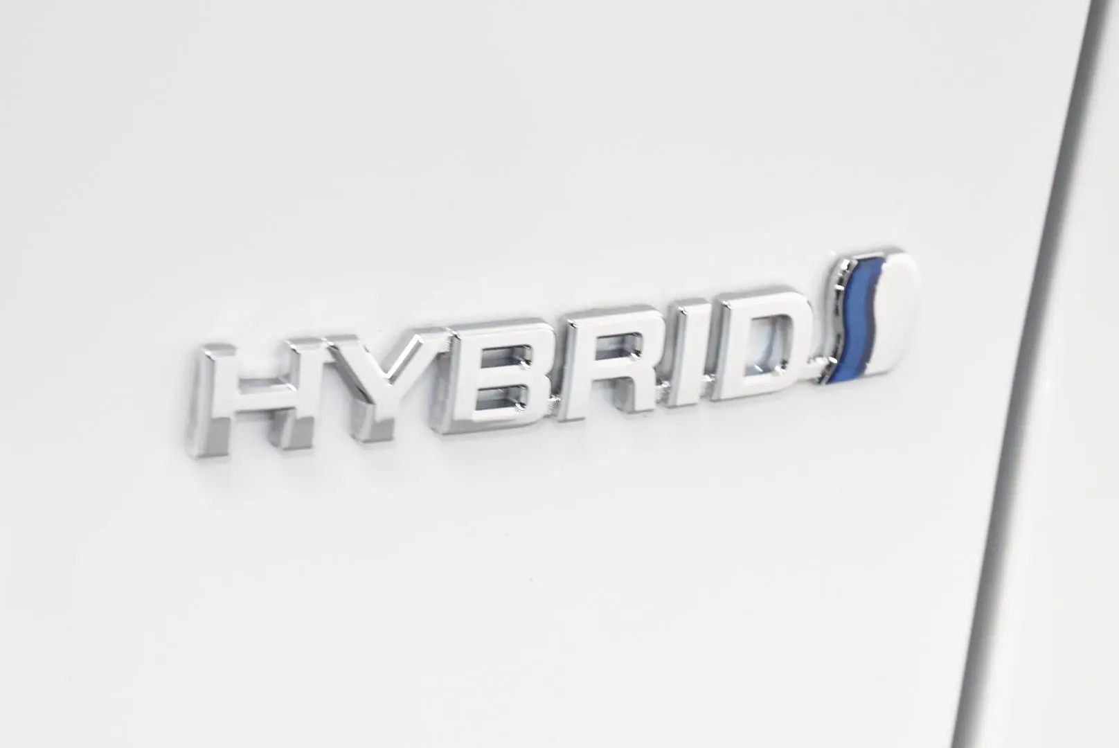 2024 Toyota RAV4 Gallery Image 8