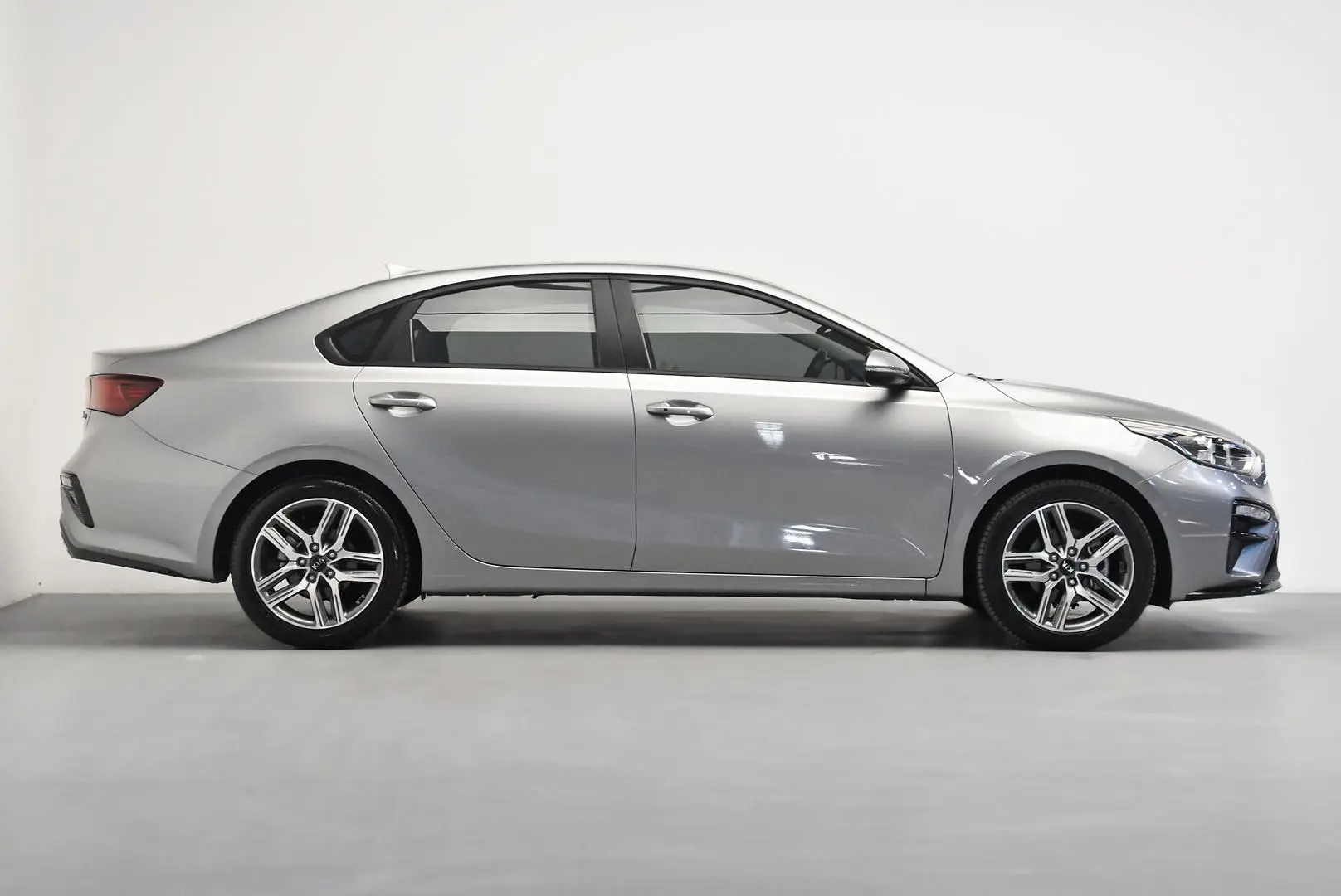 2018 Kia Cerato Gallery Image 3