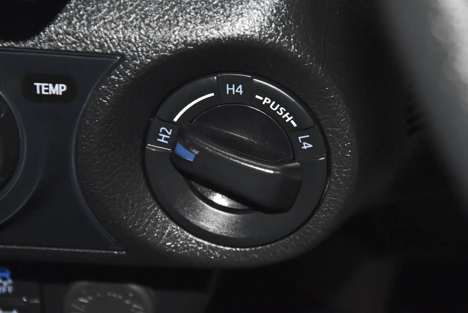 2024 Toyota Hilux Gallery Image 14