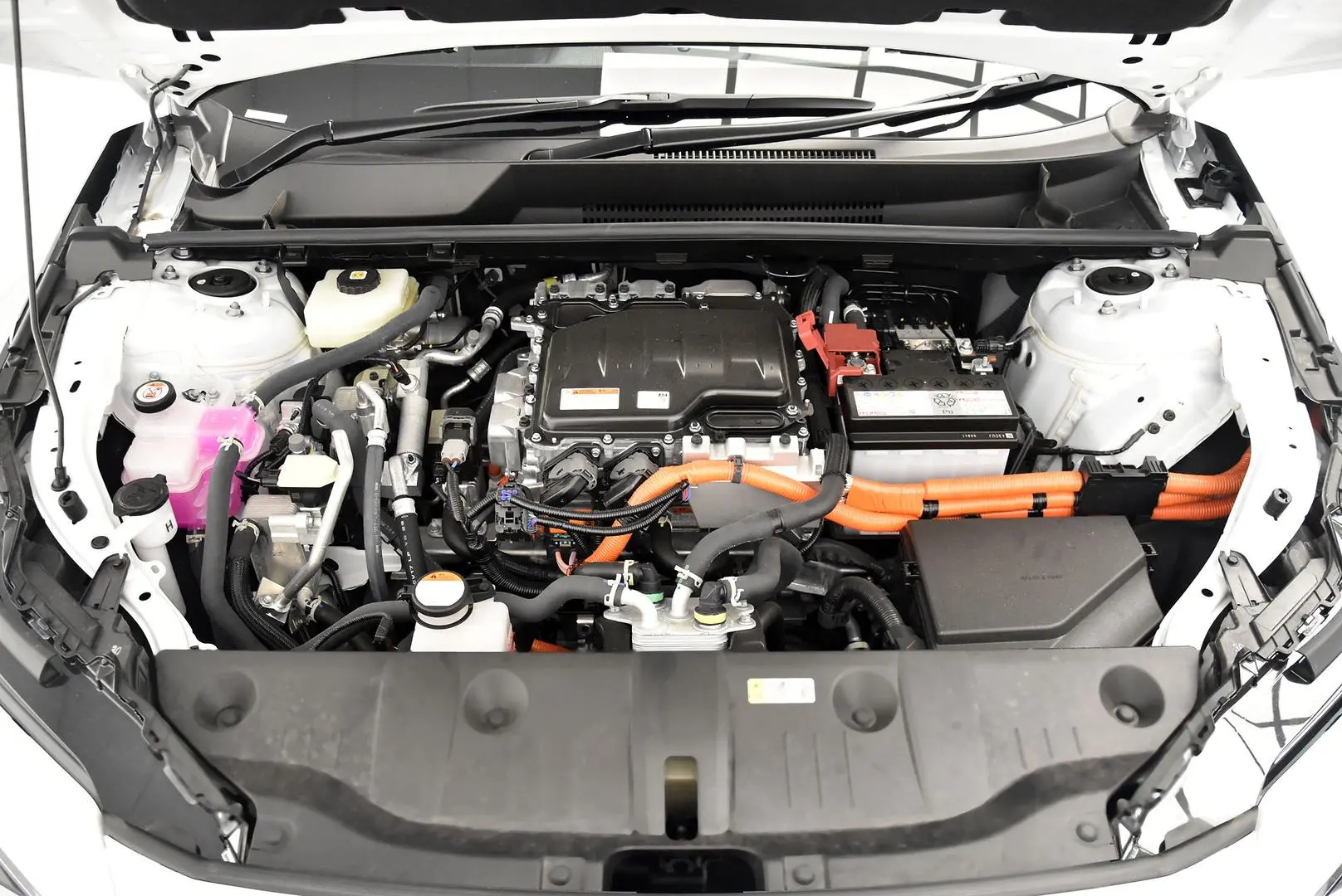 2024 Toyota bZ4X Gallery Image 22