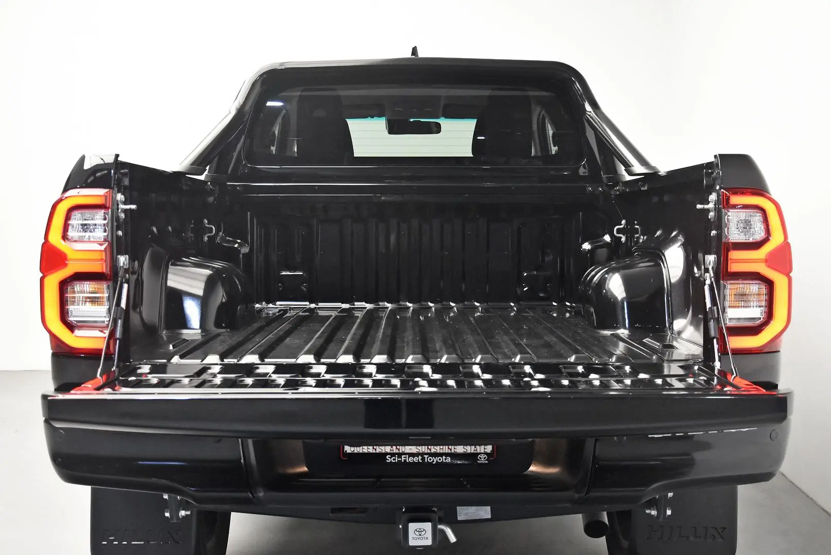 2024 Toyota Hilux Gallery Image 21