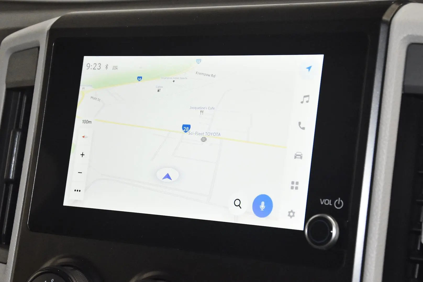 2025 Toyota Hiace Gallery Image 11