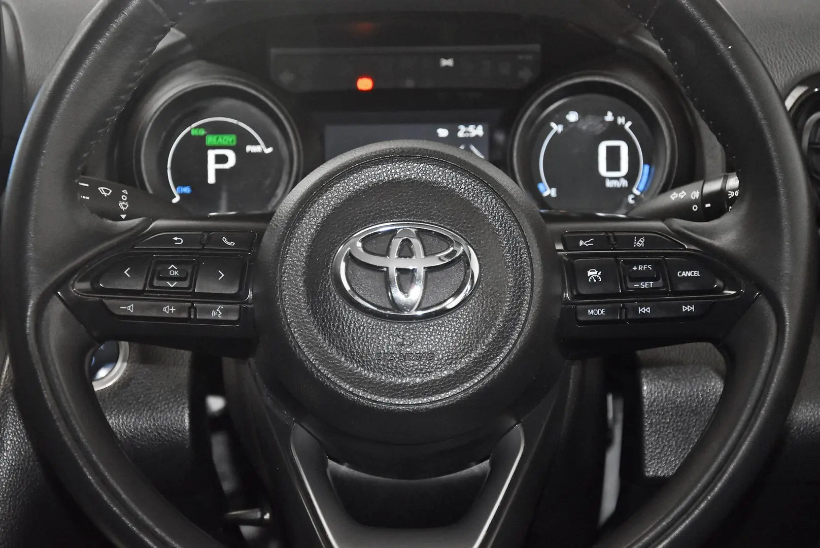 2022 Toyota Yaris Cross Gallery Image 16